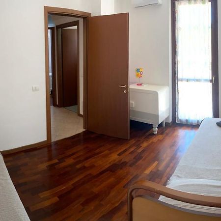 Condominio Tigli Кавалкастеле Екстериор снимка