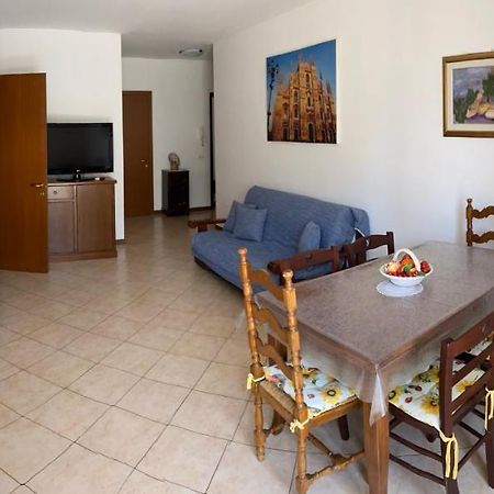 Condominio Tigli Кавалкастеле Екстериор снимка