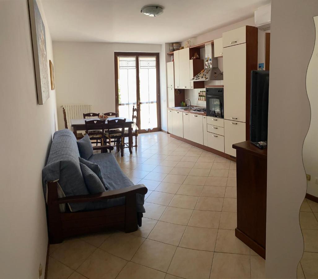 Condominio Tigli Кавалкастеле Екстериор снимка